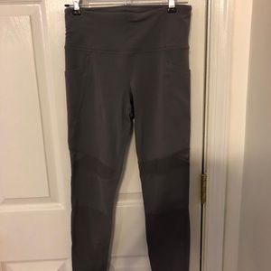 ATHLETA Stash Pocket Legging w/ Mesh Accents